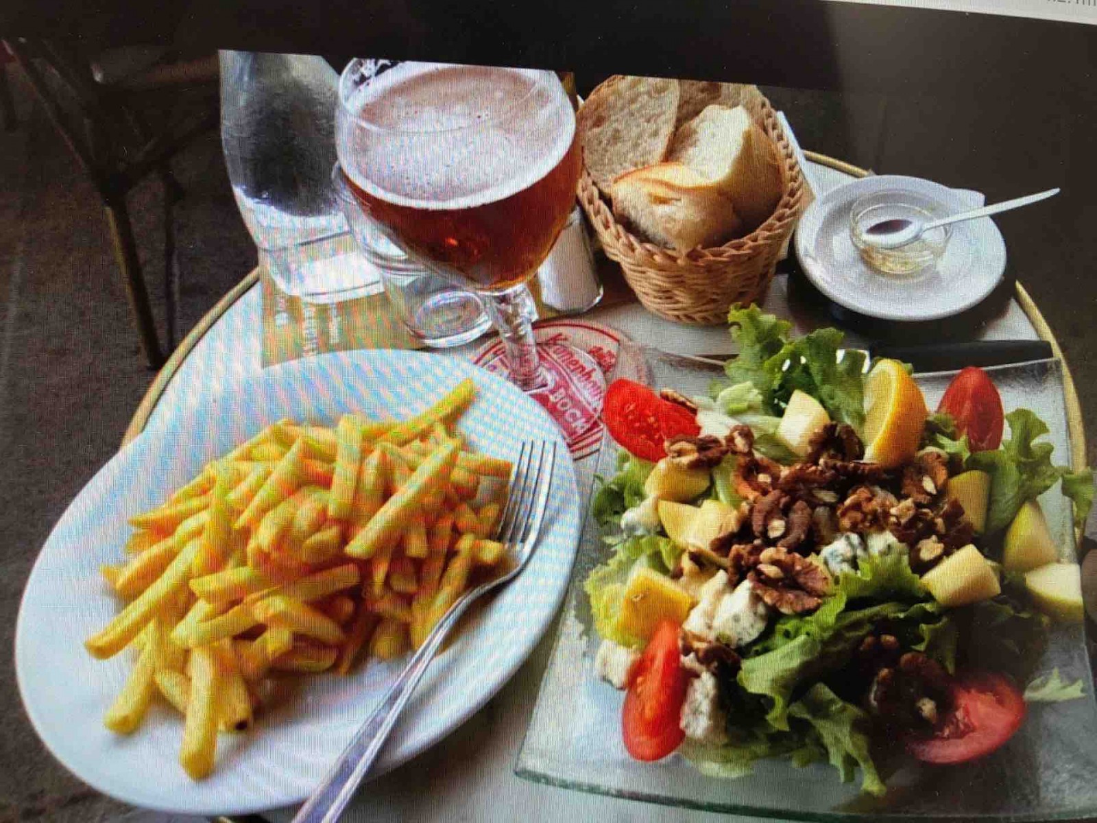 restauration aix en Provence  café le grillon