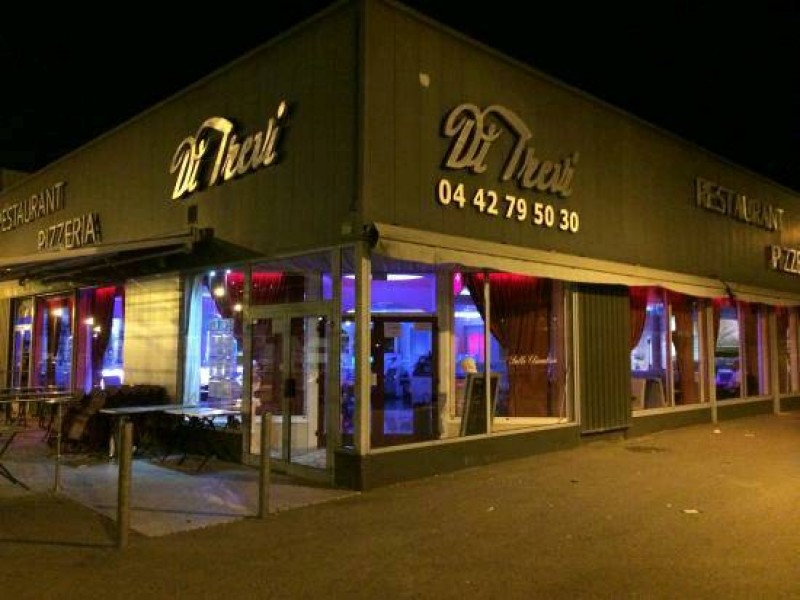 Restaurant pizzeria Di Trevi spécialisé plats à emporter sur Vitrolles Bouches-du-Rhône 