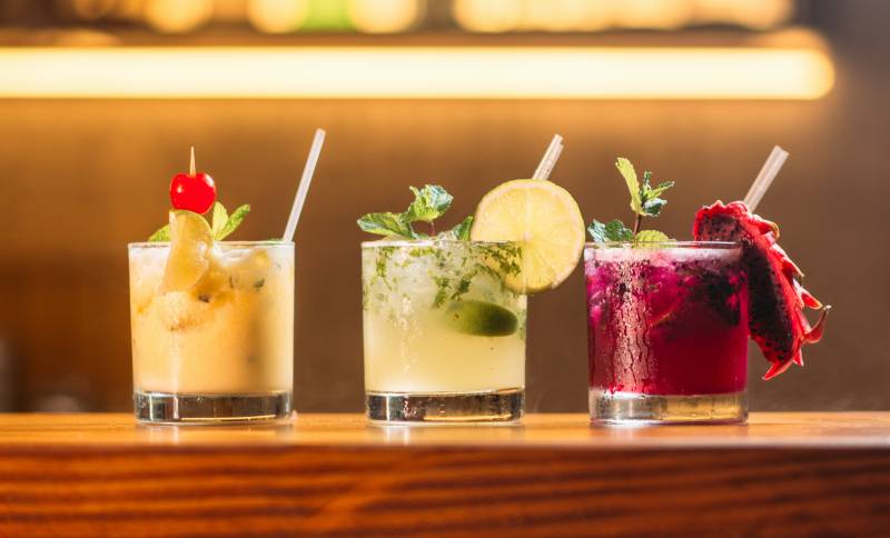 Bar dansant et restaurant Les Coulisses pour prendre un verre près de Villefranche-sur-Saône