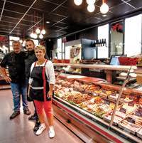 Trouver un boucher pour organiser un barbecue de boeuf grillé a La Croix-Rousse à Lyon 4 Le domaine de Limagne